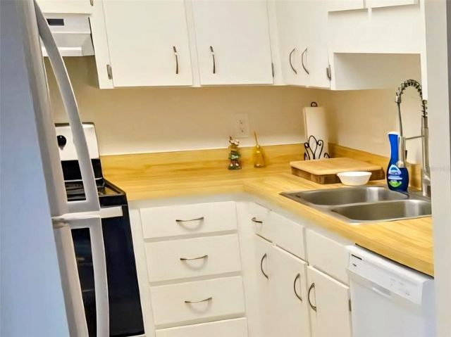 4318 SW 68TH TERRACE, Gainesville, FL 32608