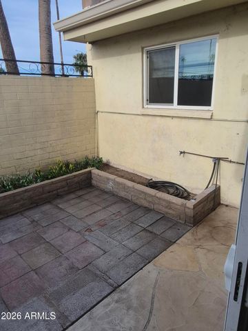560 N HOBSON Plaza, Mesa, AZ 85203