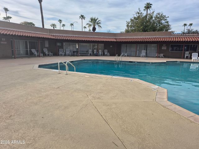 560 N HOBSON Plaza, Mesa, AZ 85203