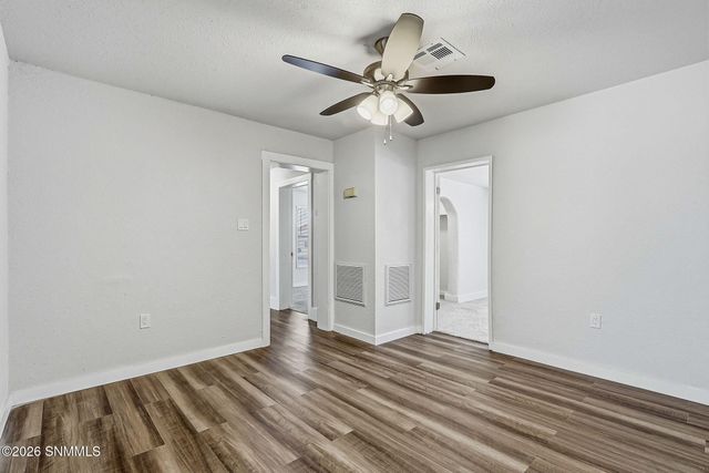 3201 Oak Street, Las Cruces, NM 88005
