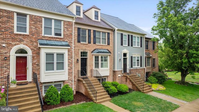 43576 BLACKSMITH SQ, Ashburn, VA 20147