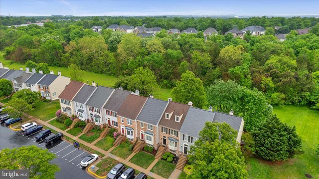 43576 BLACKSMITH SQ, Ashburn, VA 20147