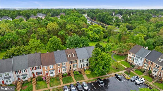 43576 BLACKSMITH SQ, Ashburn, VA 20147