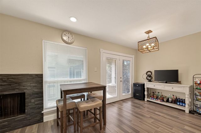 18515 Egret Bay Boulevard 1302, Houston, TX 77058