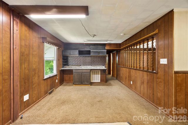 1302 W Gold Street Extension, Kings Mountain, NC 28086