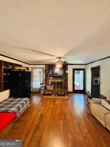 110 Saxon Woods Drive, Athens, GA 30607