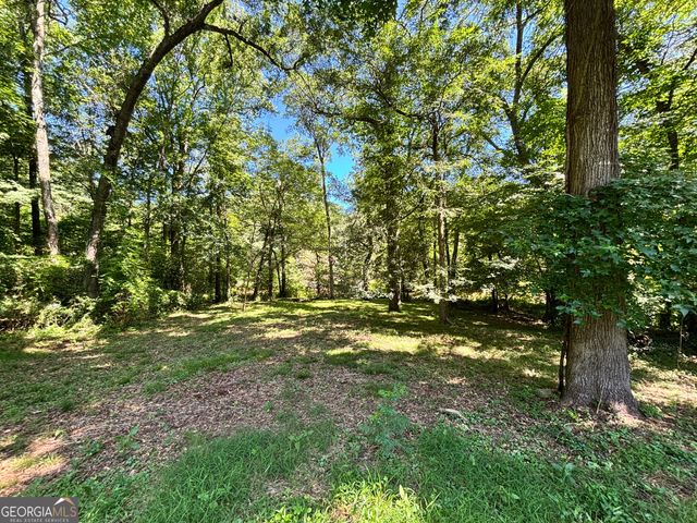110 Saxon Woods Drive, Athens, GA 30607