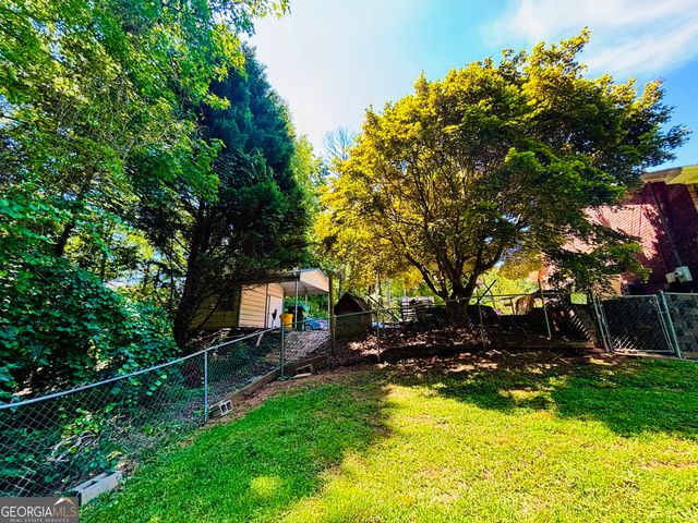 110 Saxon Woods Drive, Athens, GA 30607