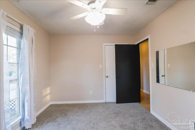 1551 Sunny Ridge Ln, Cantonment, FL 32533