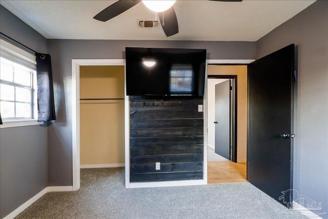 1551 Sunny Ridge Ln, Cantonment, FL 32533