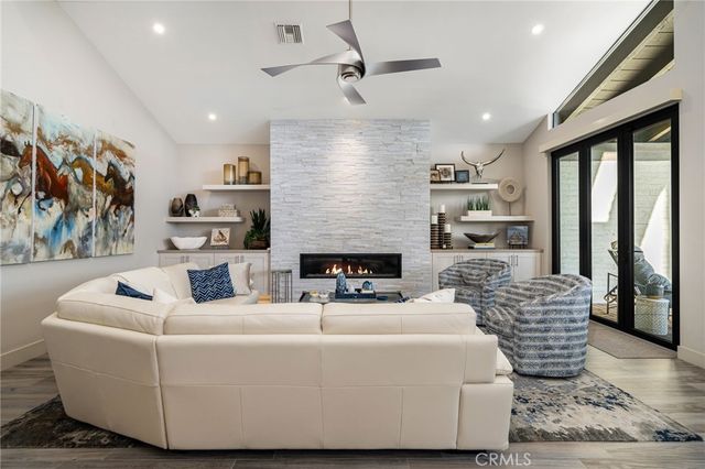 387 Red River, Palm Desert, CA 92211