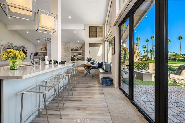 387 Red River, Palm Desert, CA 92211