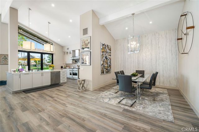 387 Red River, Palm Desert, CA 92211