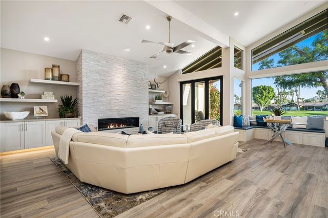 387 Red River, Palm Desert, CA 92211