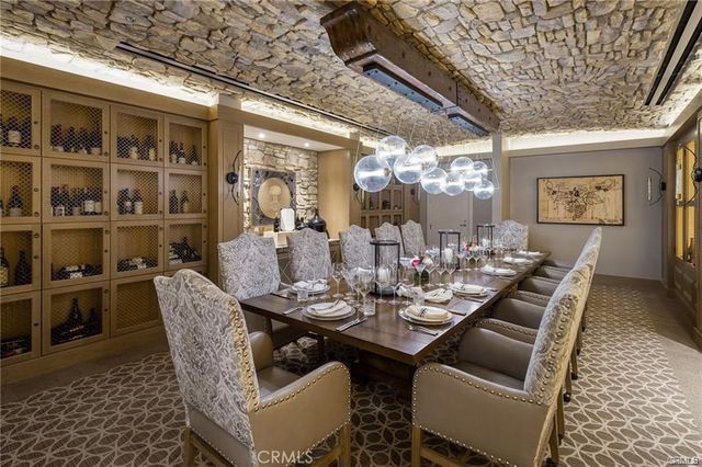 387 Red River, Palm Desert, CA 92211