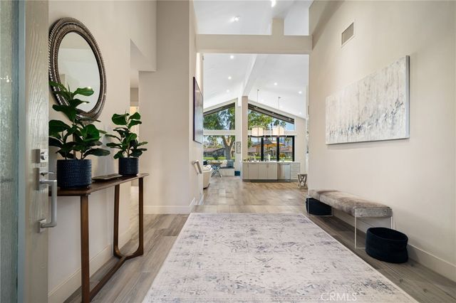 387 Red River, Palm Desert, CA 92211