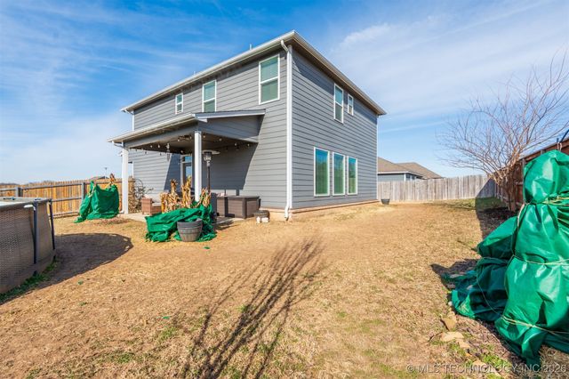 8897 S 256th East Place, Broken Arrow, OK 74014