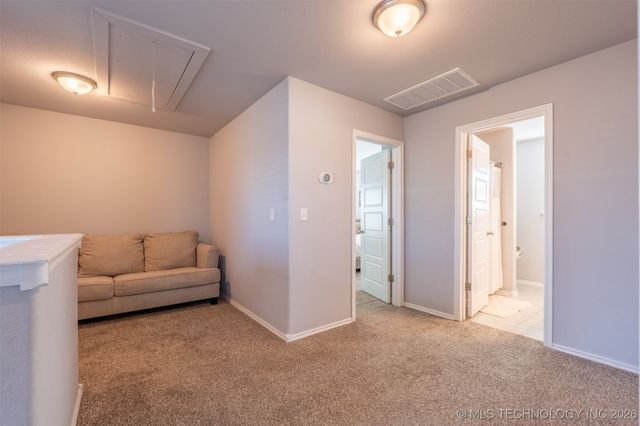 8897 S 256th East Place, Broken Arrow, OK 74014