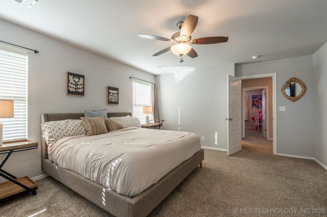 8897 S 256th East Place, Broken Arrow, OK 74014