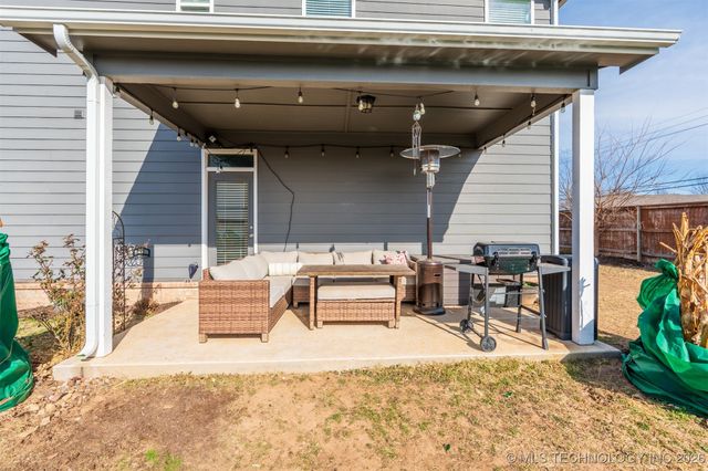 8897 S 256th East Place, Broken Arrow, OK 74014