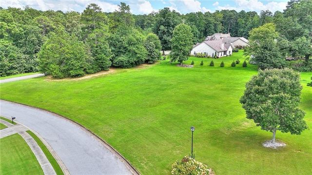 1001 Honey Lane, Loganville, GA 30052