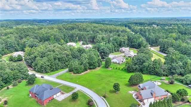 1001 Honey Lane, Loganville, GA 30052