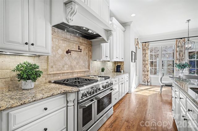 10037 Strike The Gold Lane, Waxhaw, NC 28173