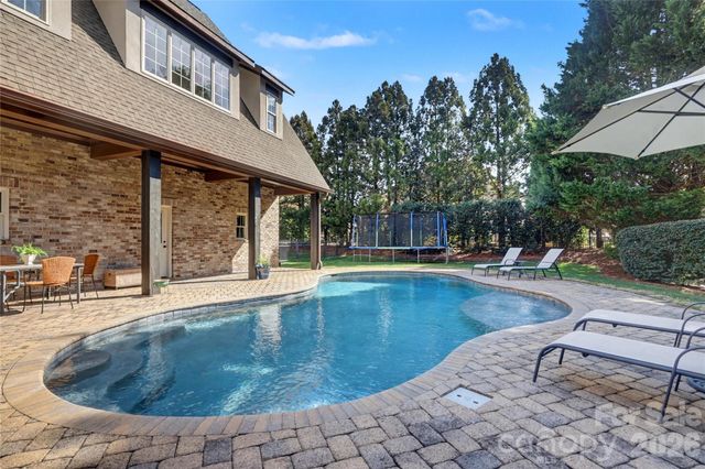 10037 Strike The Gold Lane, Waxhaw, NC 28173