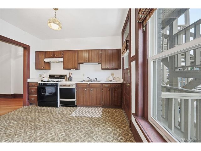 1240 N Ogden St 4, Denver, CO 80218