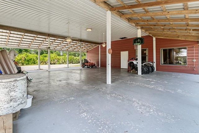 641 E STATE ROAD 100, San Mateo, FL 32187