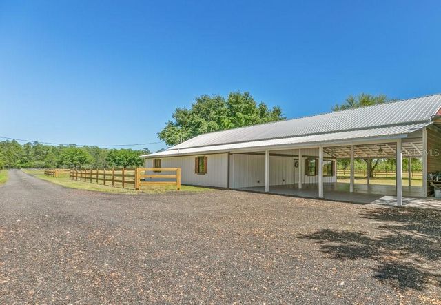 641 E STATE ROAD 100, San Mateo, FL 32187