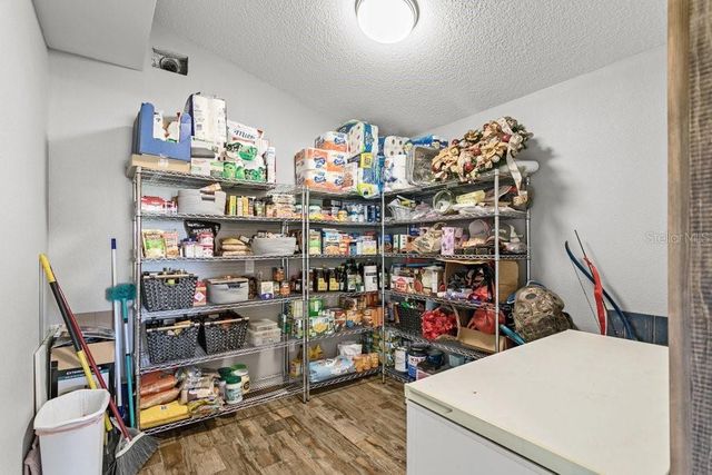 641 E STATE ROAD 100, San Mateo, FL 32187