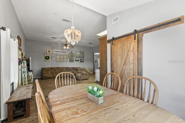 641 E STATE ROAD 100, San Mateo, FL 32187