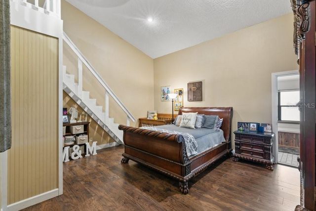 641 E STATE ROAD 100, San Mateo, FL 32187