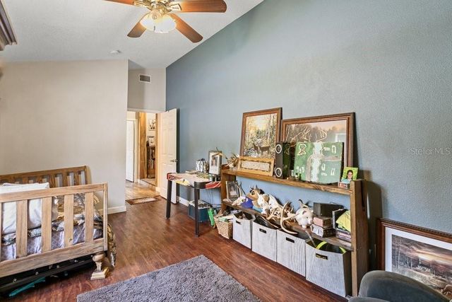 641 E STATE ROAD 100, San Mateo, FL 32187