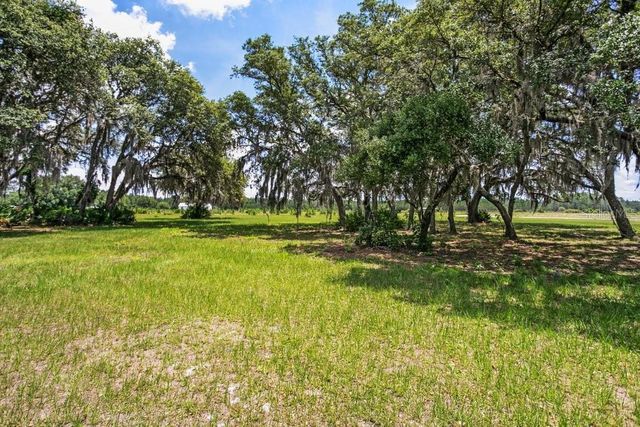 641 E STATE ROAD 100, San Mateo, FL 32187