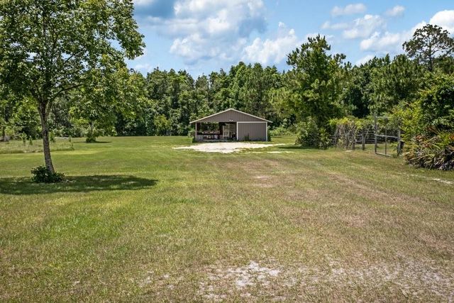 641 E STATE ROAD 100, San Mateo, FL 32187