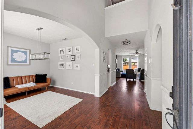 19 W Lasting Spring Circle, Spring, TX 77389