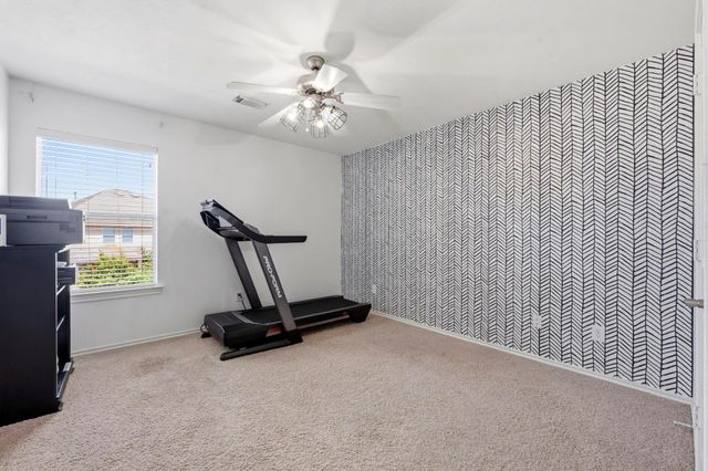 19 W Lasting Spring Circle, Spring, TX 77389