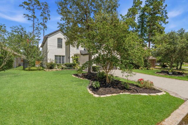 19 W Lasting Spring Circle, Spring, TX 77389
