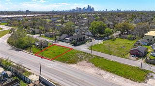 3513 Lockwood Drive, Houston, TX 77026