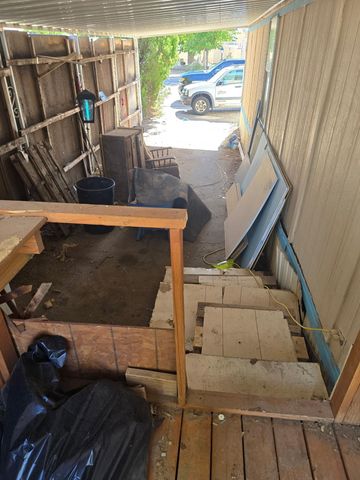 8405 Hager Avenue SE, Albuquerque, NM 87108