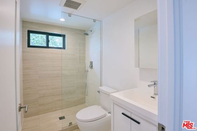 11785 Gateway Boulevard 6, Los Angeles, CA 90064