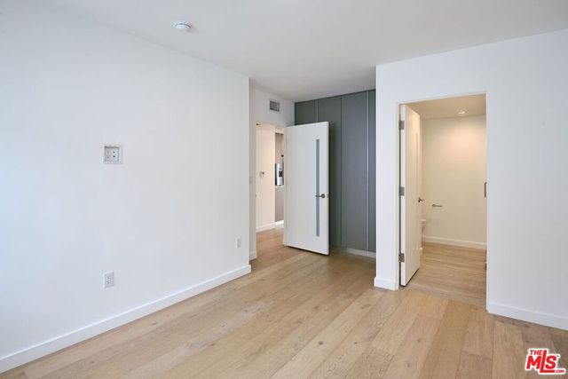 11785 Gateway Boulevard 6, Los Angeles, CA 90064