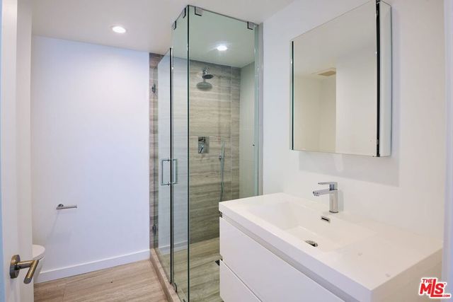 11785 Gateway Boulevard 6, Los Angeles, CA 90064