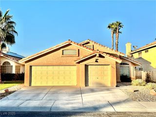 8420 Airmont Court, Las Vegas, NV 89128