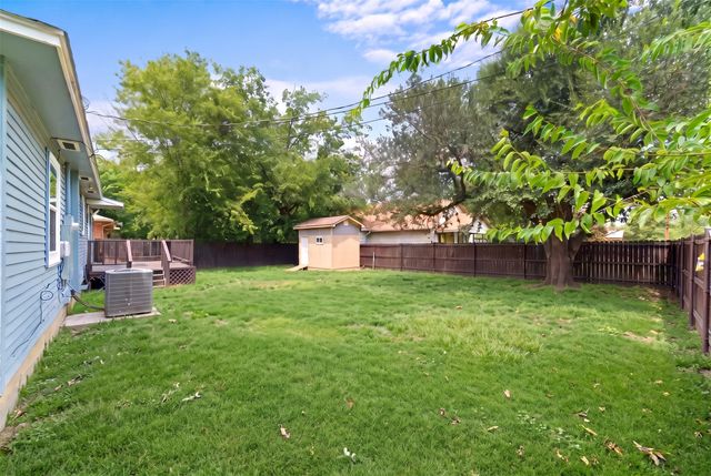 3202 Mitchell Street, Greenville, TX 75402
