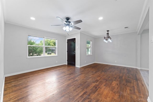 3202 Mitchell Street, Greenville, TX 75402