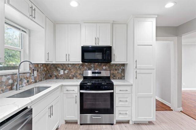 3202 Mitchell Street, Greenville, TX 75402