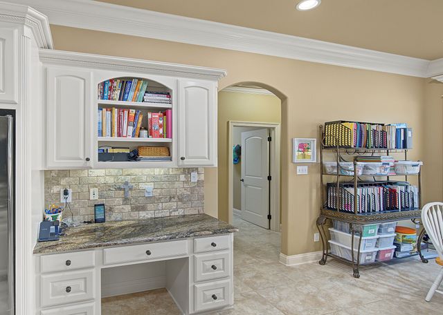 2491 Caplis Sligo Road, Bossier City, LA 71112